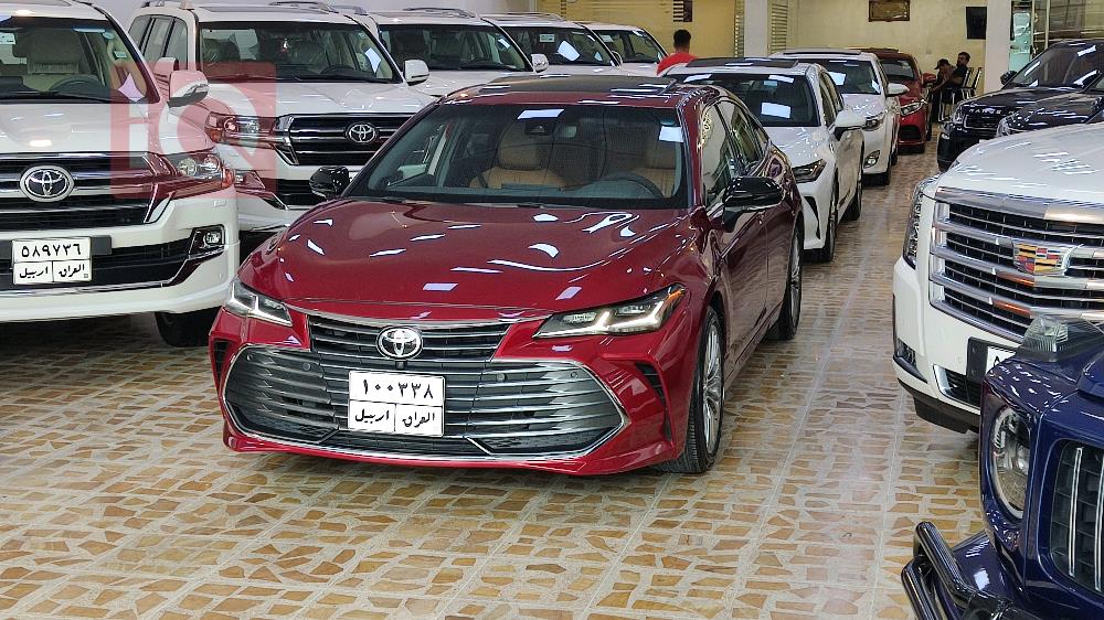 تويوتا أفالون